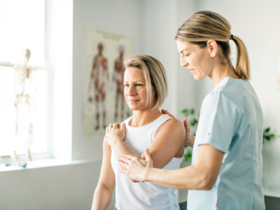 Personal injury victim does physical therapy for accident with a physical therapist while awaiting settlement